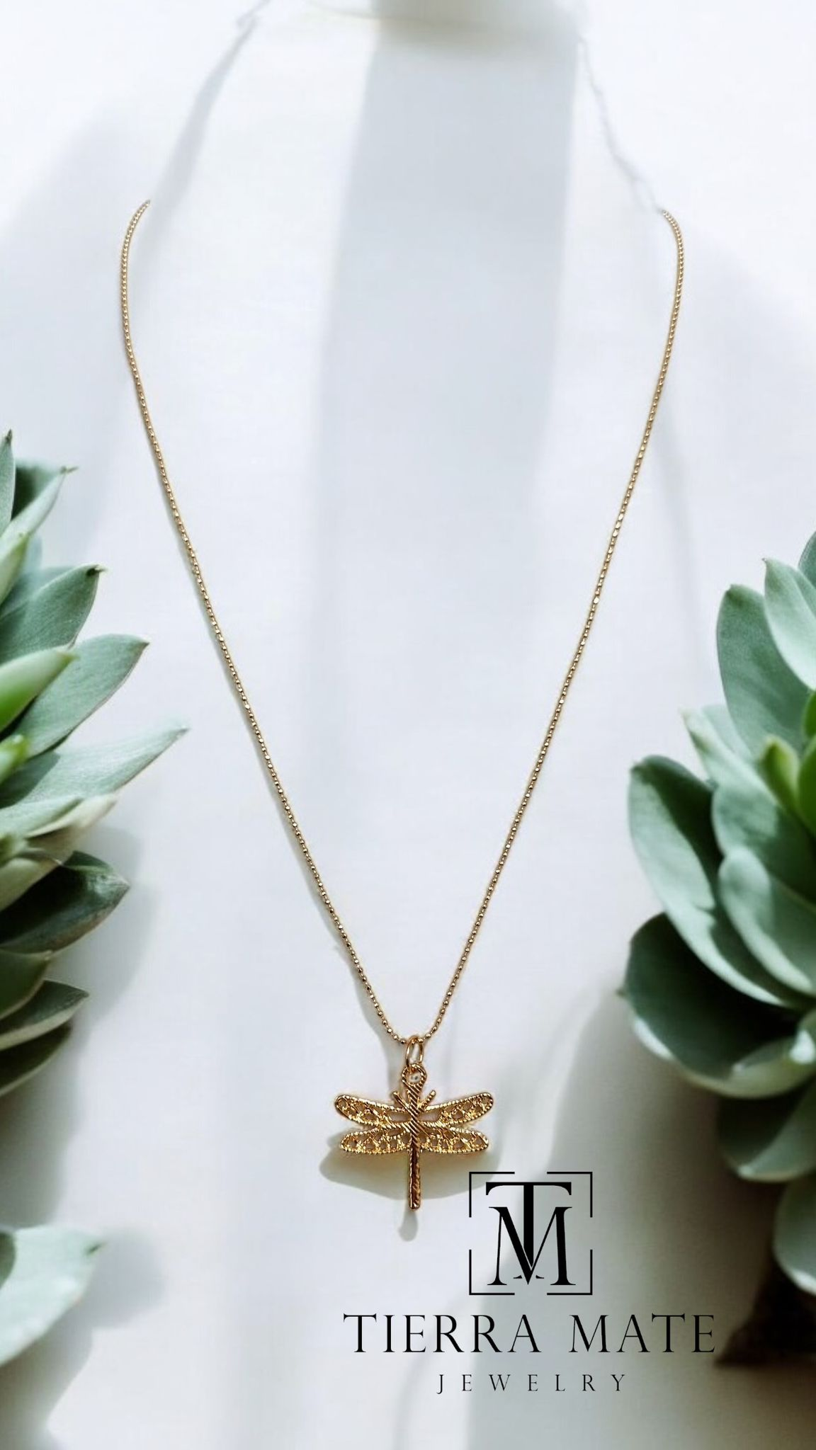 Collar libélula